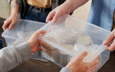 Cinisello, la Protezione civile in aiuto dei terremotati di Mirandola consegna un carico di beni di prima necessità
